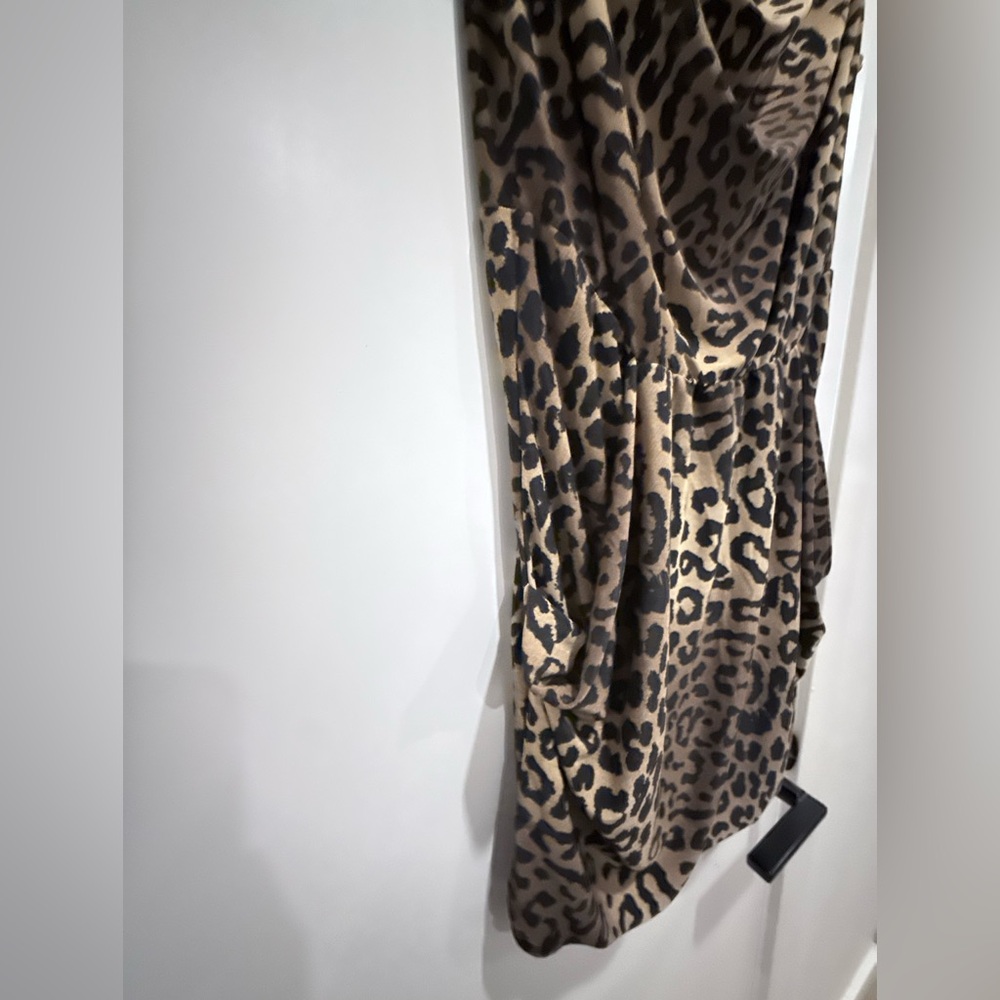 UPchic Leopard Print Sleeveless Drape Neck Top - Brown & Black - Picture 3 of 5
